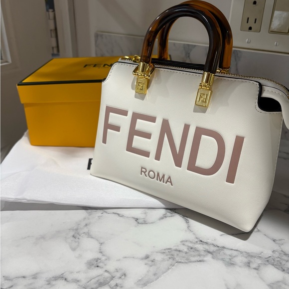 Fendi Cream and Tan Satchel - Picture 1 of 7